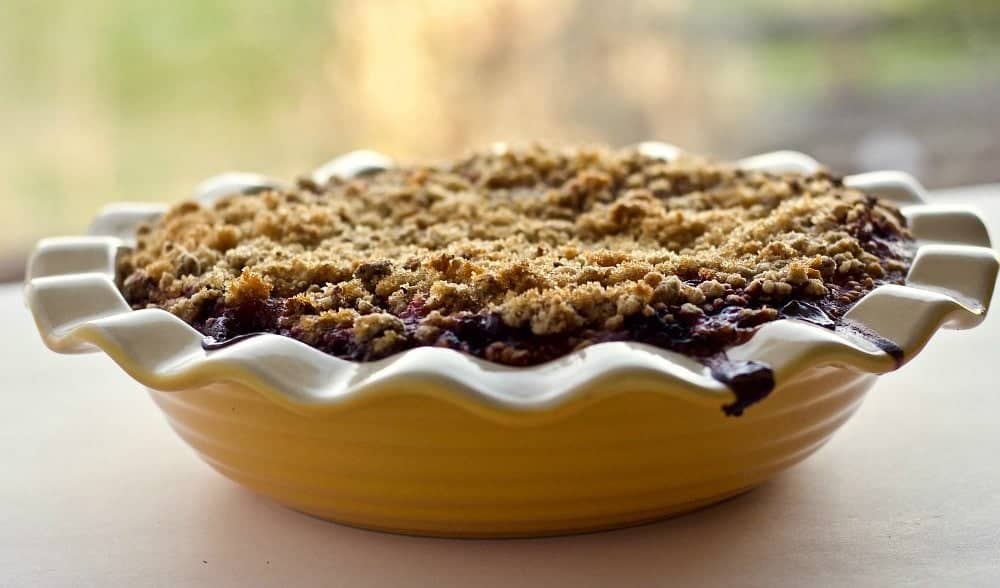 Blackberry Apple Crisp 