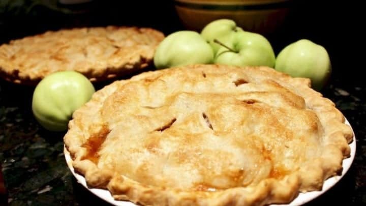 Caramel Apple Pie