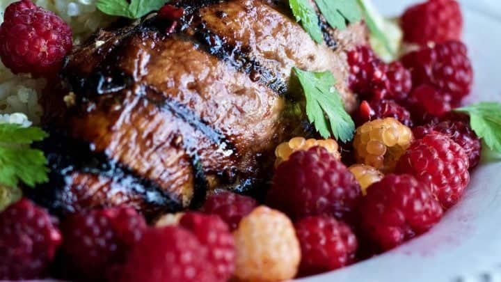 Grilled Chicken With Fresh Raspberry Marinade