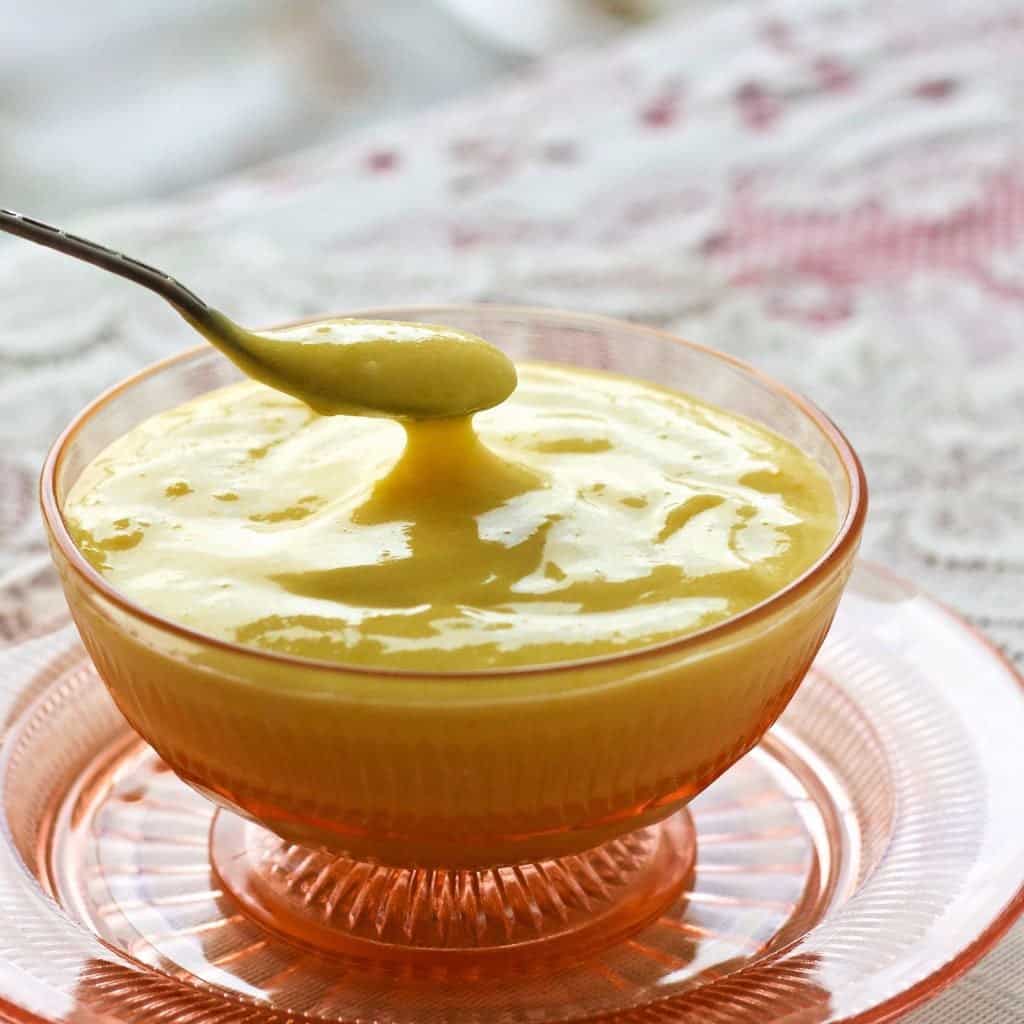 Homemade Lemon Curd Recipe by homemadeFoodjunkie.com