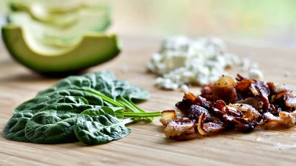 Spinach Avocado Bacon Salad 7 Ingredients for Spinach Avocado Bacon Salad