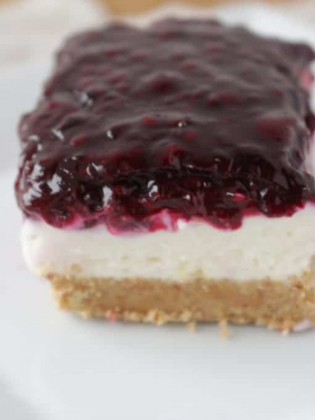 No bake Blackberry Cheesecake bars