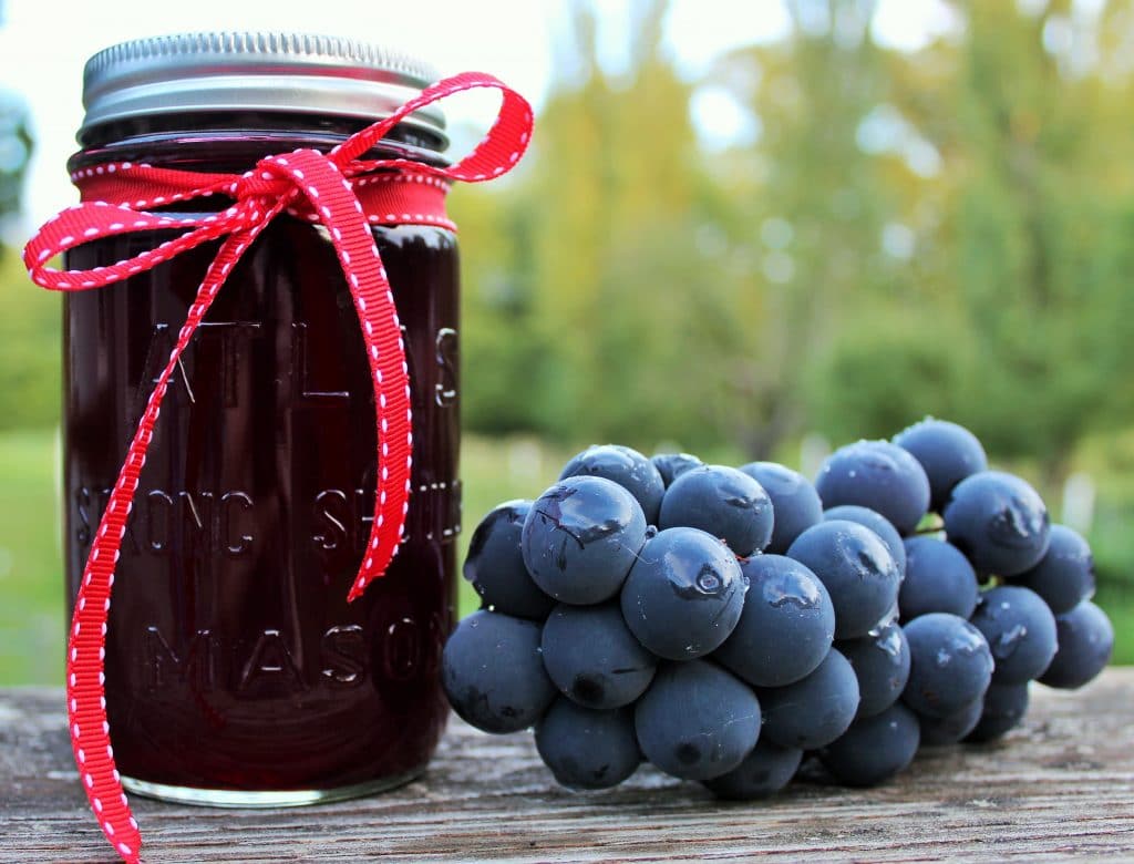 Hoemade grape juice