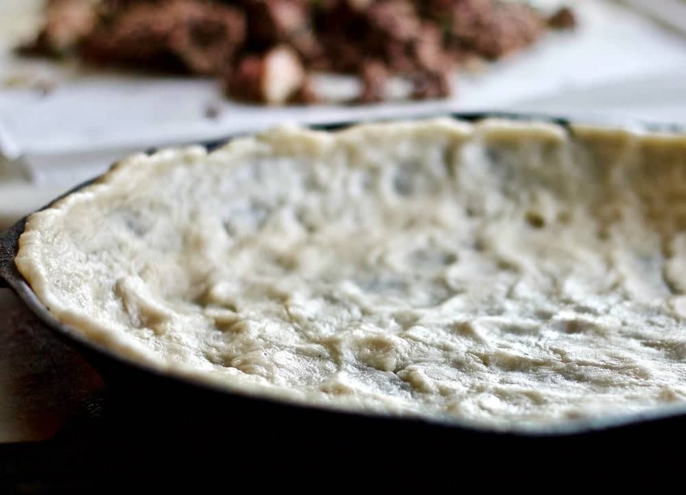 Cheesy Hamburger Pie Recipe-Easy One Skillet Dinner 16 Ground beef Pie Recipe