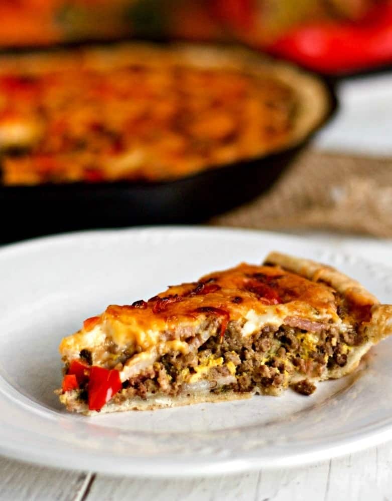 Cheesy Hamburger Pie Recipe-Easy One Skillet Dinner 21 Cheesy Hamburger Pie Recipe