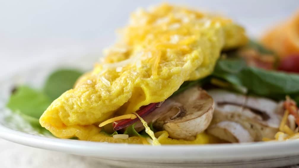 Filled omelette