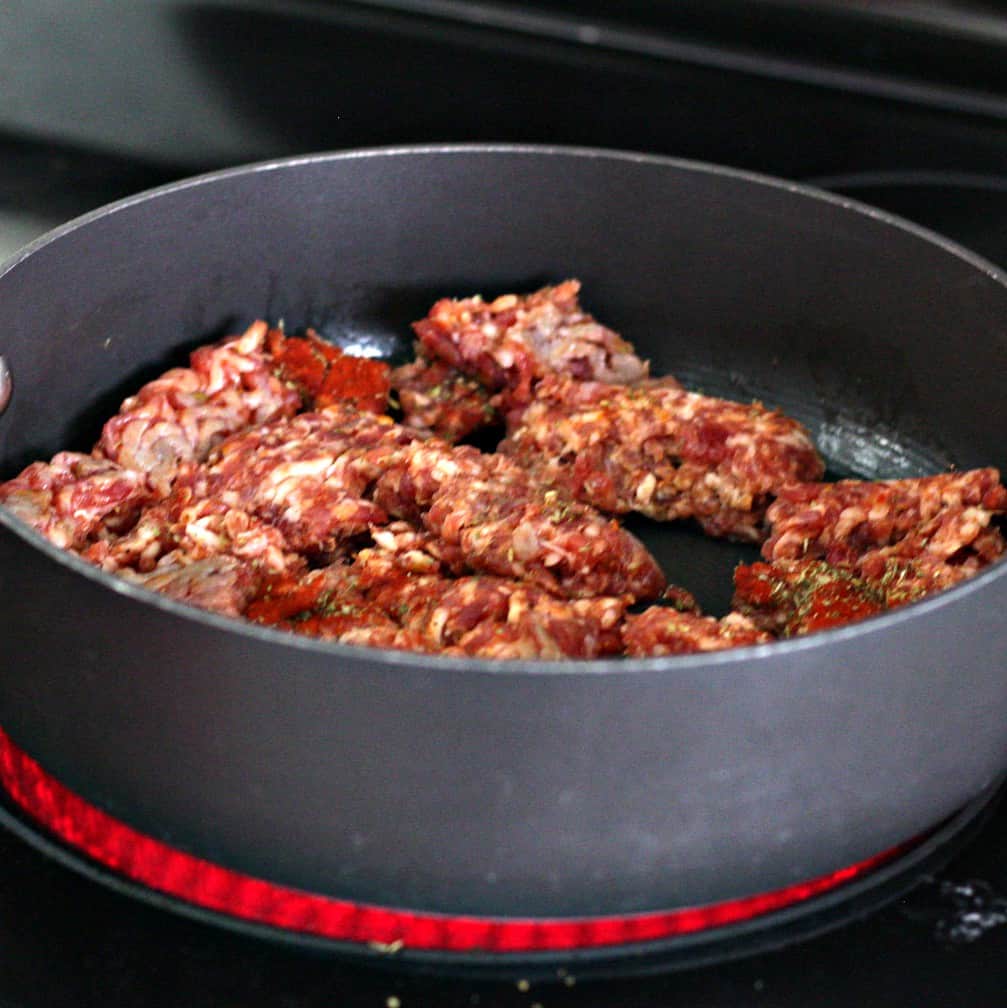 Brown seasoned meat