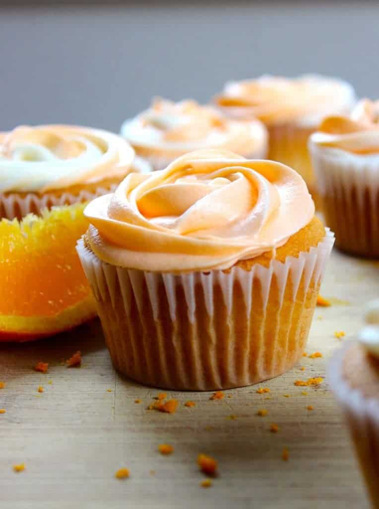 Orange creamsicle cupcakes