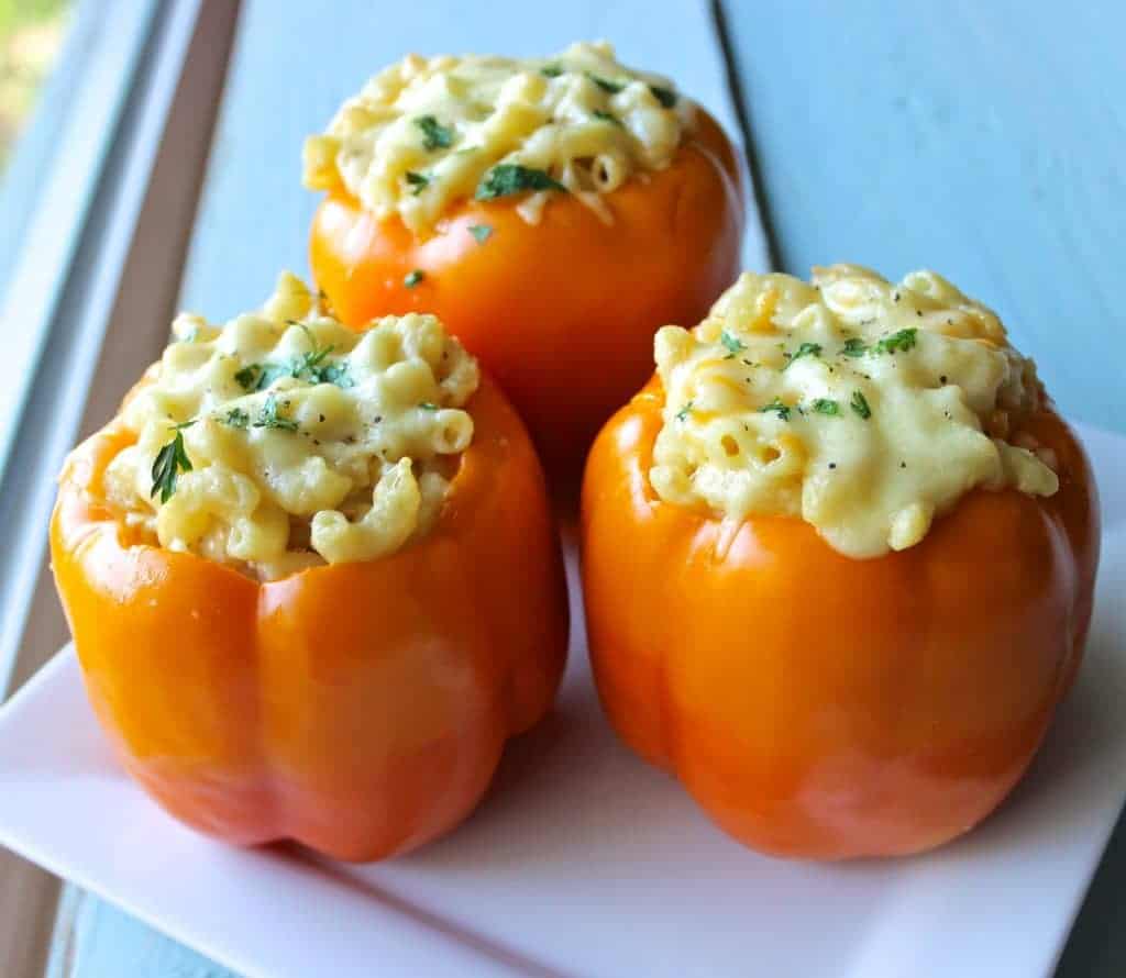 Stuffed Pasta Bell Peppers 2 Delectable pasta stuffed Bell peppers filled with mac and cheese and baked chicken