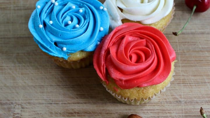 Festive Cherry Almond cupcakes