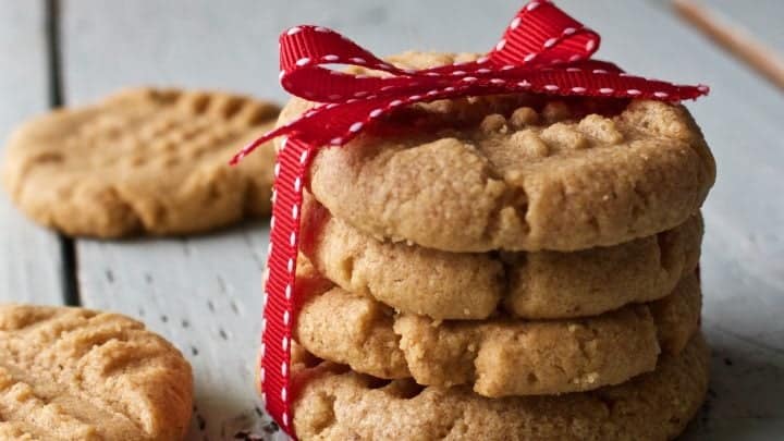 3 Ingredient Peanut Butter Cookies are fast and simple to make. These treats are gluten free, low sodium, and dairy free. https://homemadefoodjunkie.1wp.site