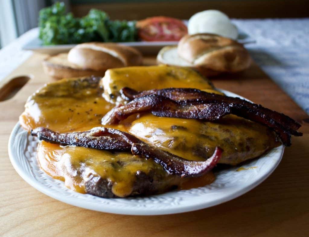 The Best Bacon Cheeseburger 4 home grilled bacon cheeseburger