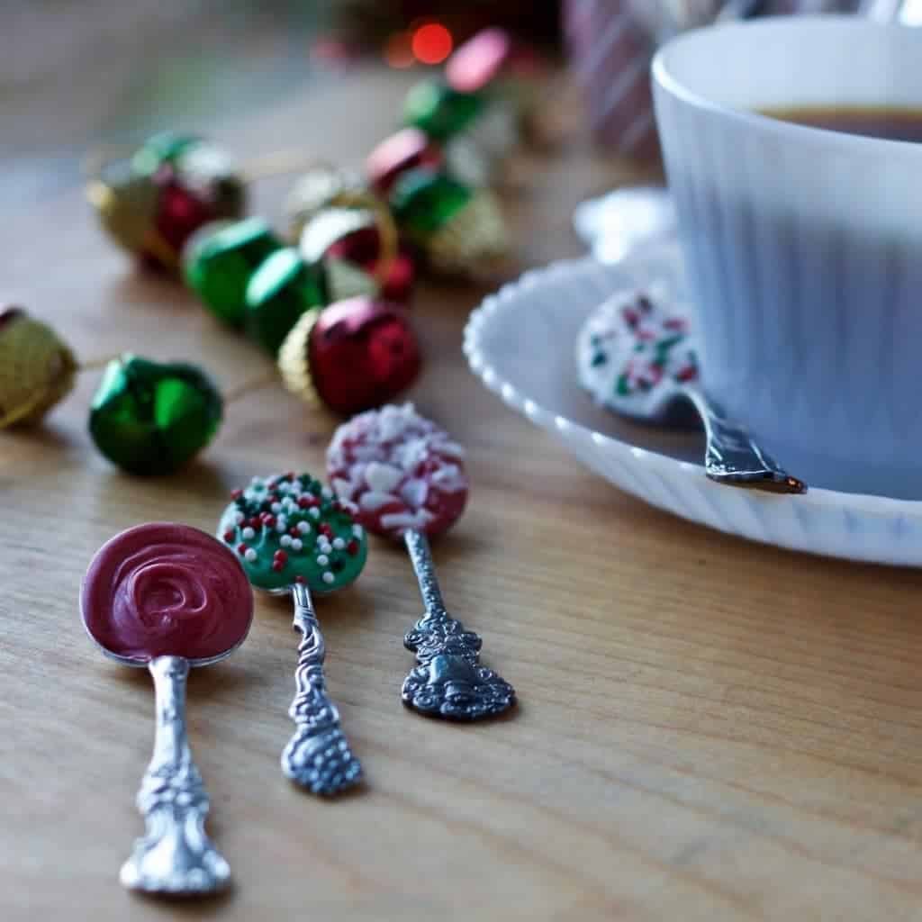 Candy Coated spoons cheer up your hot drinks, add life to a party table and make perfect homemade personal gifts!
