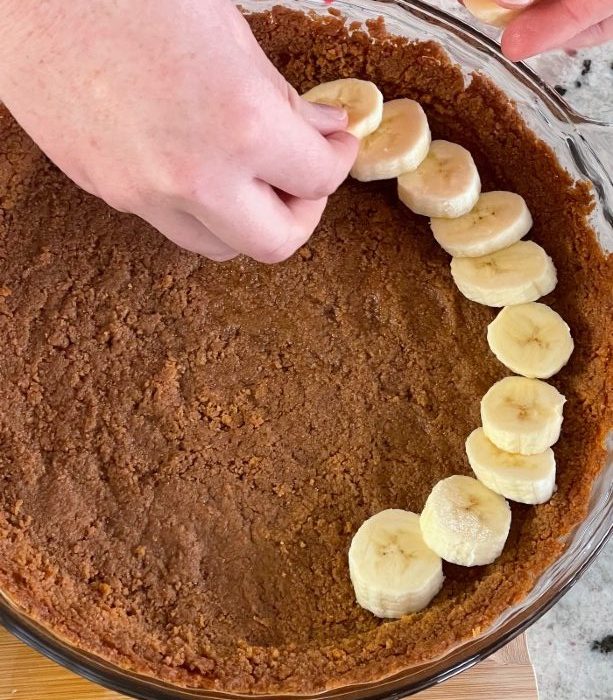 banoffee pie assembly