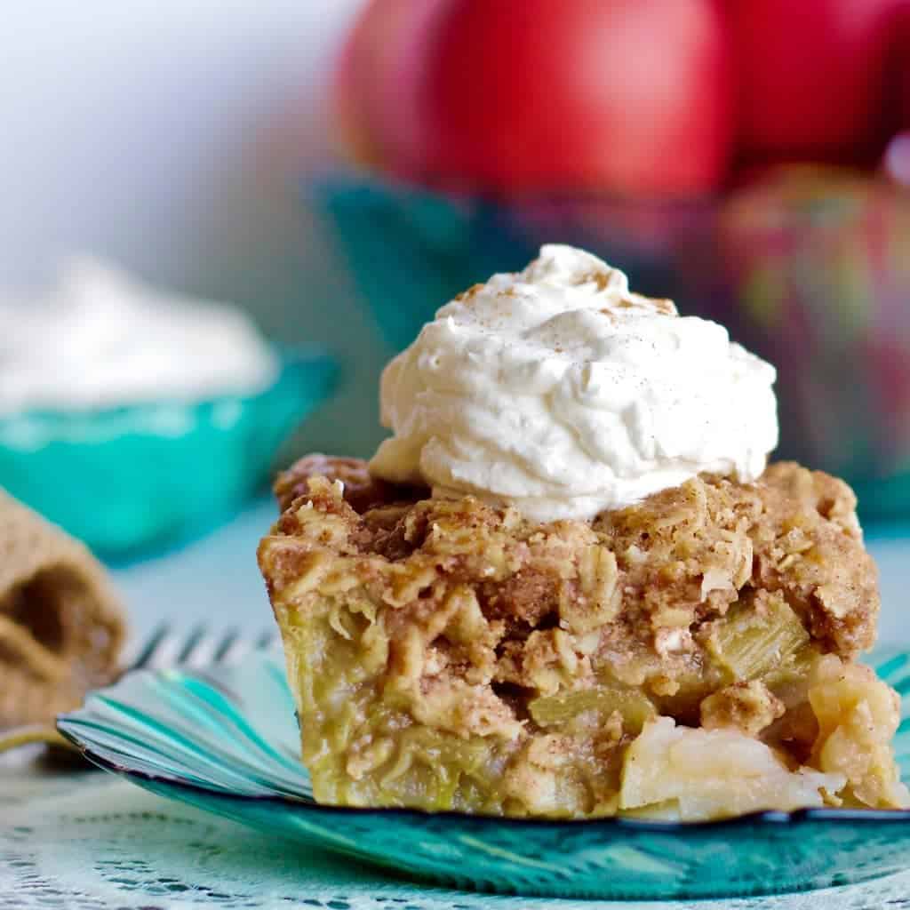 Rhubarb Apple Fruit Crisp by https://homemadefoodjunkie.1wp.site