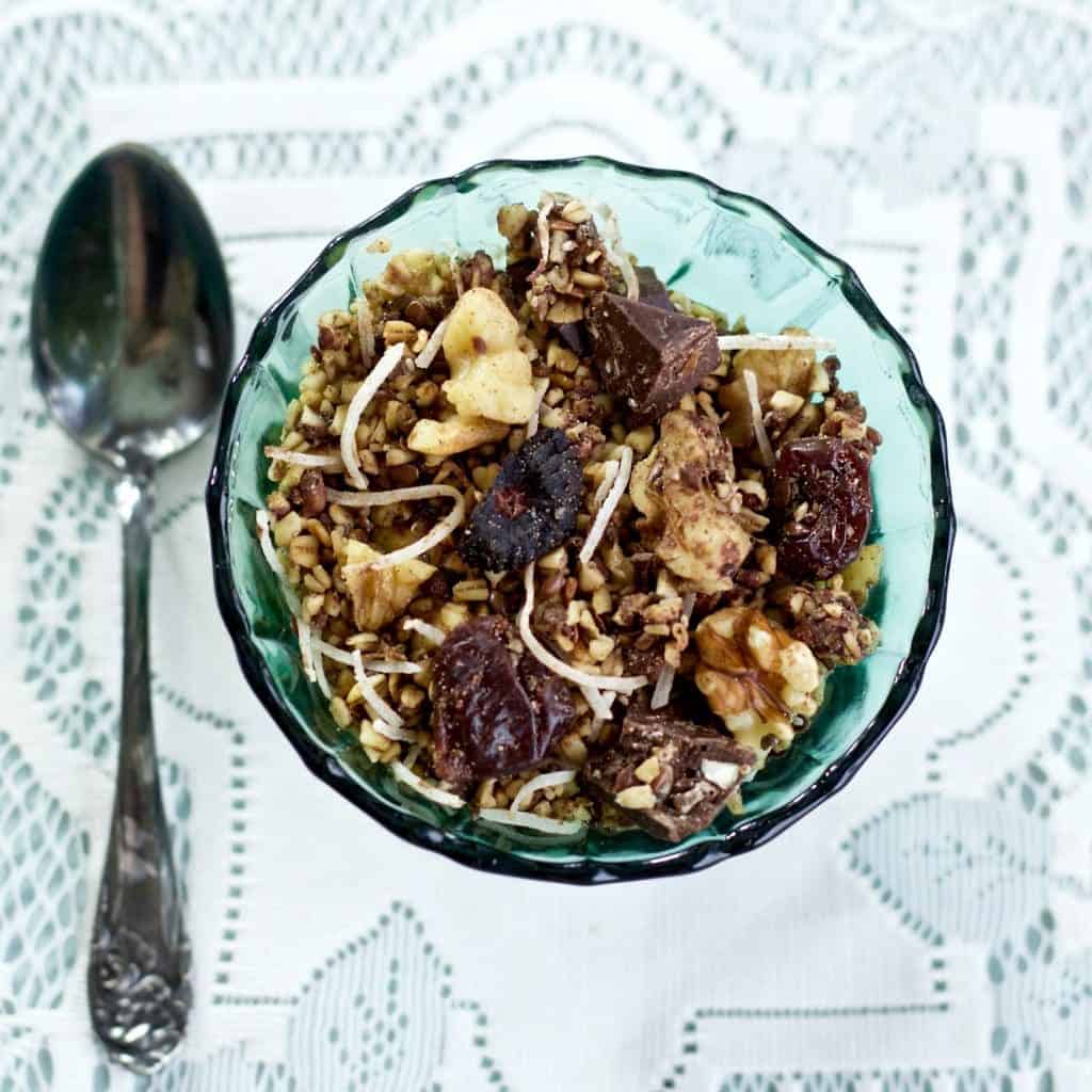 Healthy Steel Cut Oats Granola Recipe is a nutritionally balanced, chewy textured granola. I added dark chocolate chunks, dried figs, cherries, and coconut flakes. This is a High-​Fiber, Low-​Sodium, Vegetarian, Dairy-​Free, Gluten-​Free Granola. https://homemadefoodjunkie.1wp.site