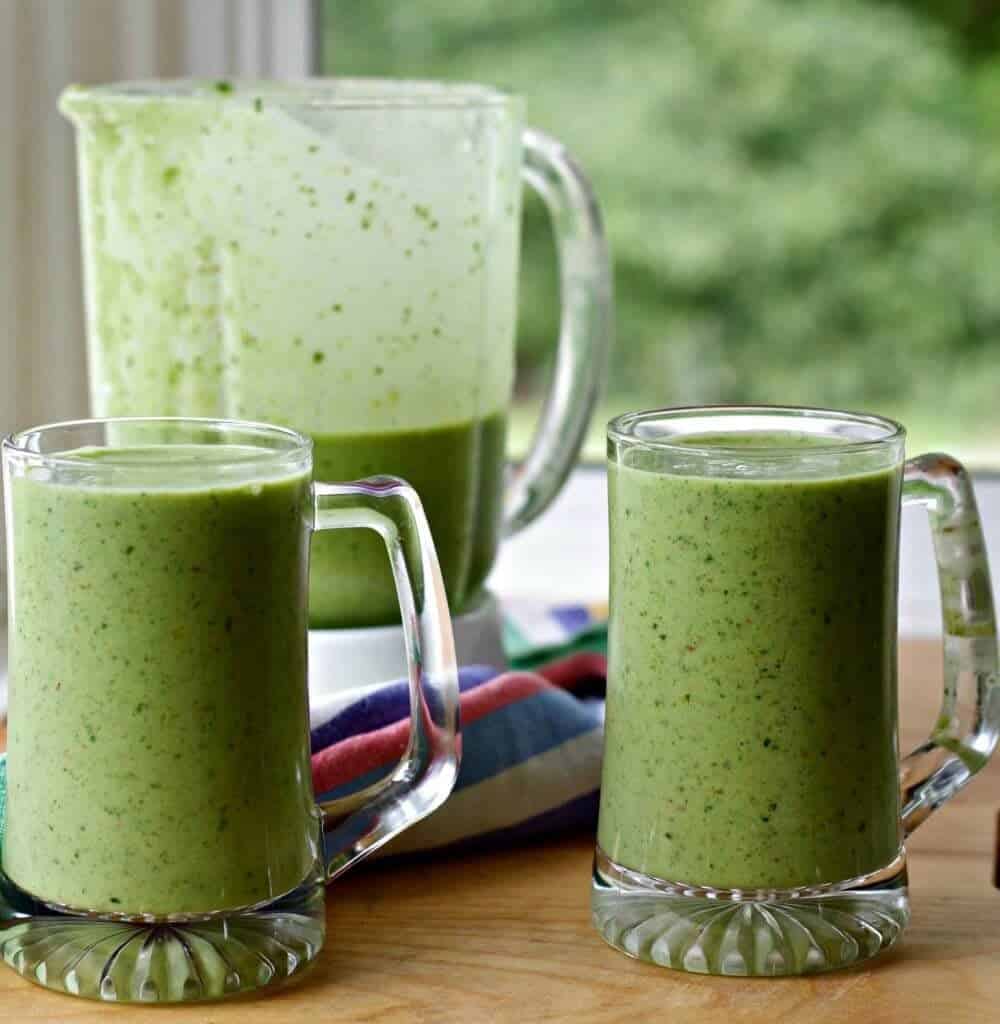 Spring Green Smoothie https://homemadefoodjunkie.1wp.site