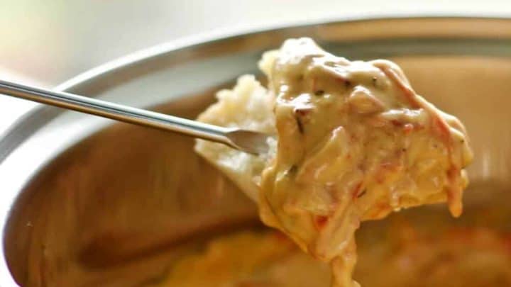 Roasted Pepper Cheese Fondue Sauce