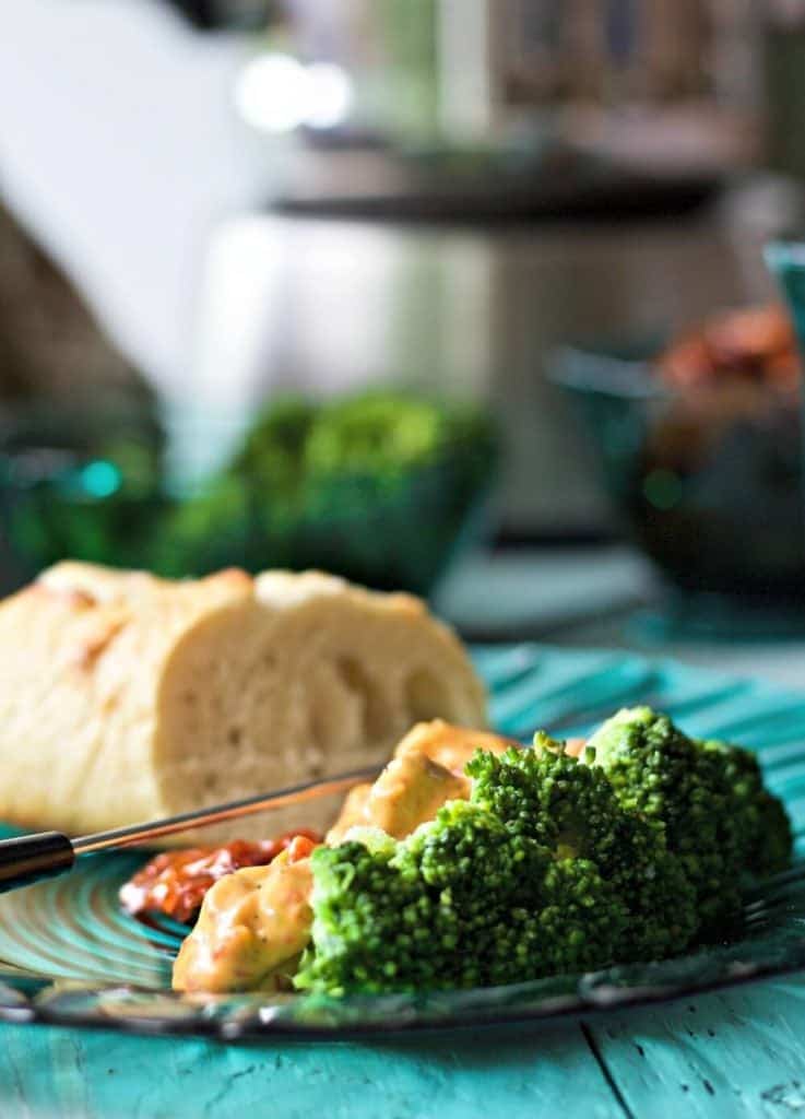 Roasted Pepper Cheese Fondue Sauce Low Carb, Low Sugar, Gluten Free https://homemadefoodjunkie.1wp.site