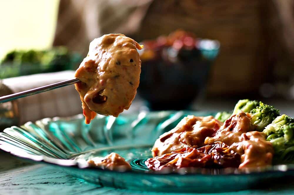 Roasted Pepper Cheese Fondue Sauce Low Carb, Low Sugar, Gluten Free https://homemadefoodjunkie.1wp.site