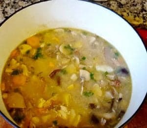 Rabbit Mushroom Stew Full of healthy nutrients and delicious flavor!