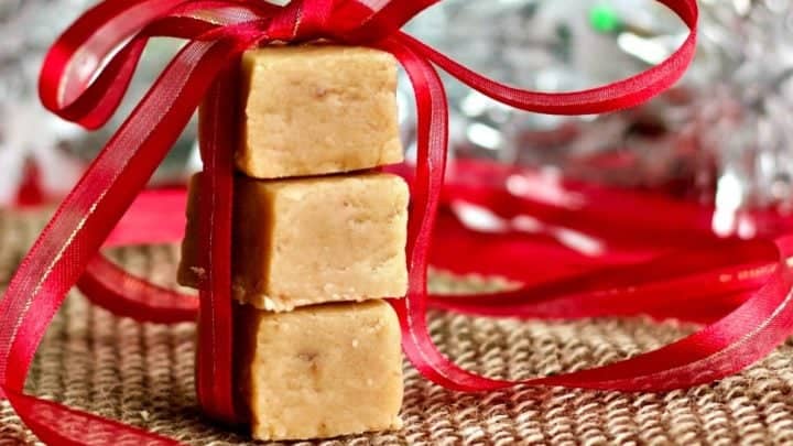 Homemade Peanut Butter Fudge Love this easy recipe. What a great foodie gift!