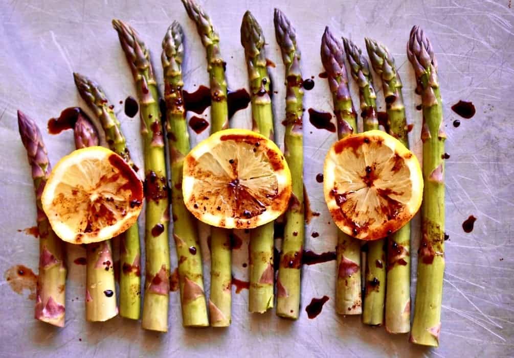 Asparagus on roasting pan