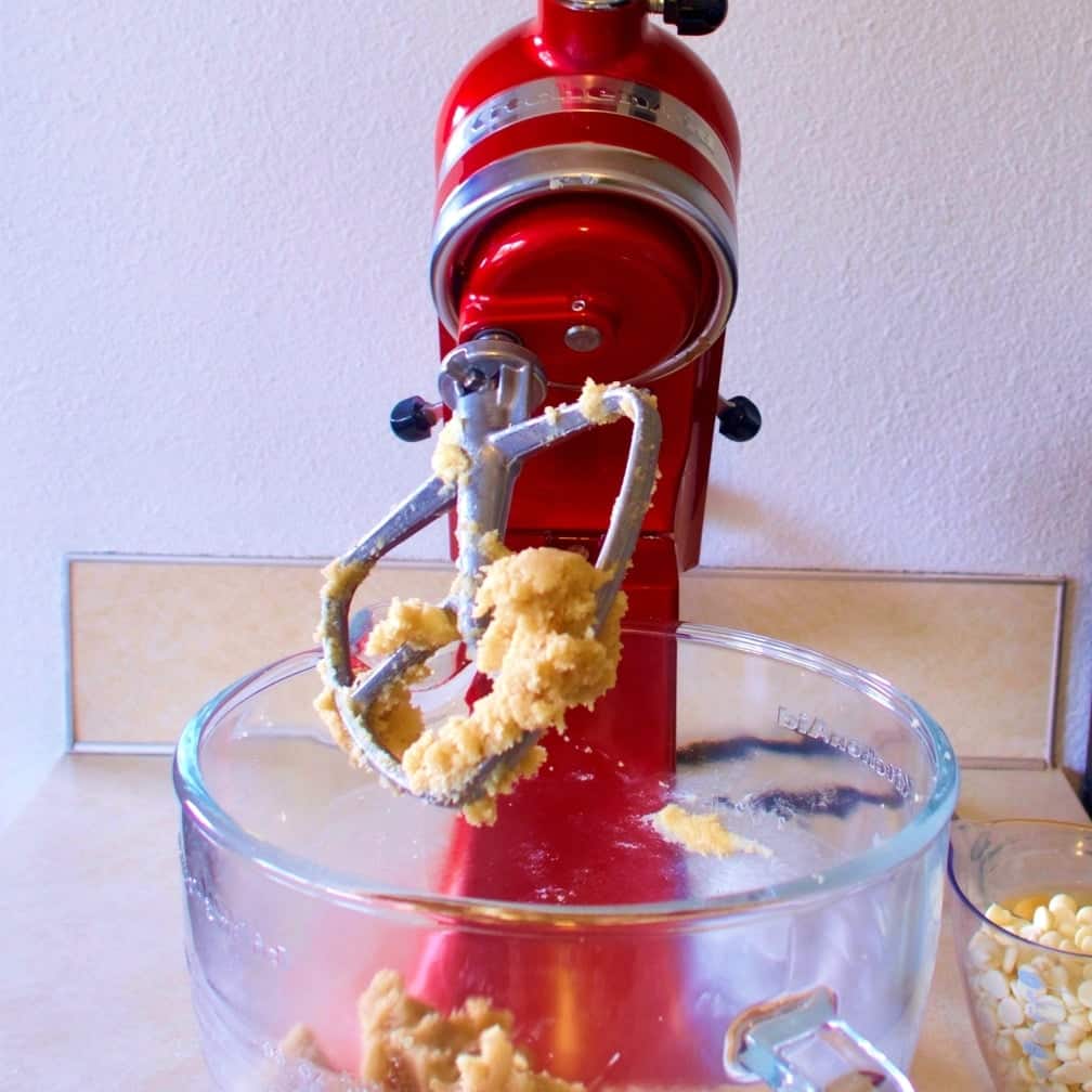 Cherry Red Kitchen Aid making root beer float cookies
