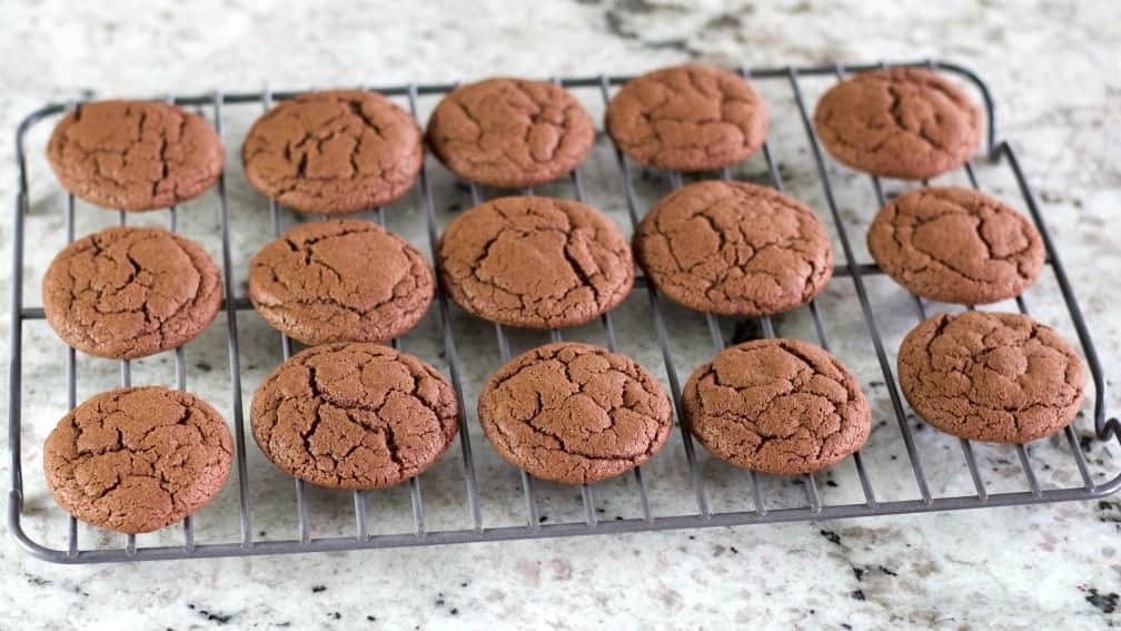 Chewy Chocolate Cookies with Baking Powder Recipe 8 Chewy Chocolate Cookies