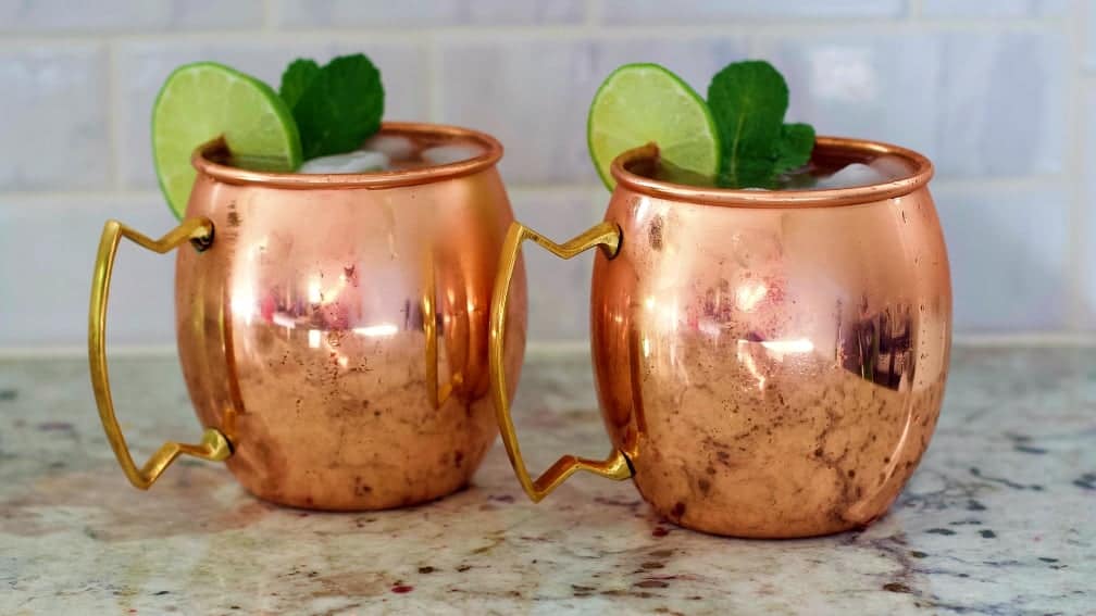 2 moscow mule vodka drinks