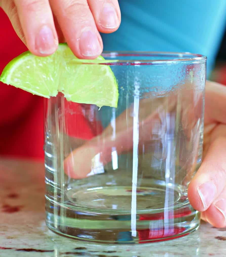 Liming the rim of a glass