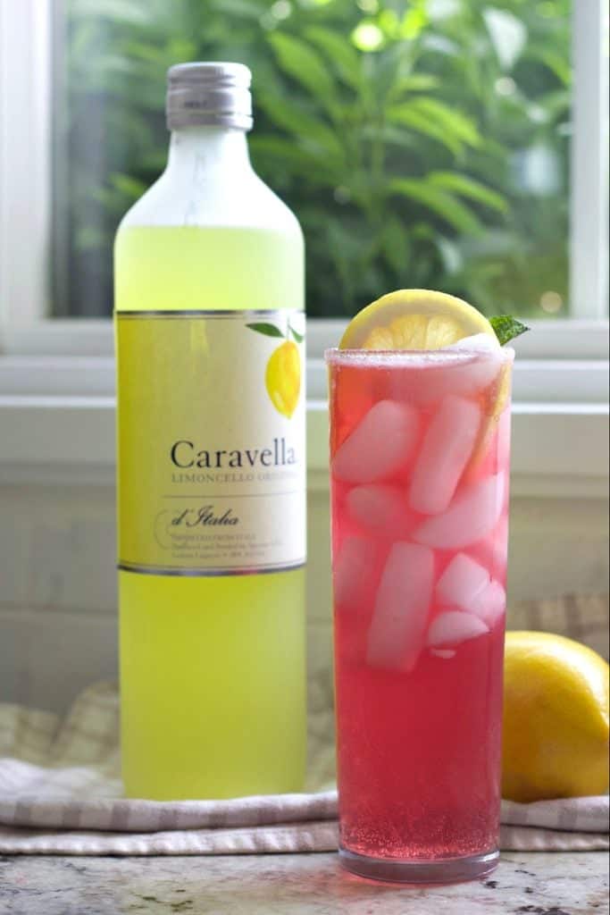 Pink Lemonade Cocktail with limoncello liqueur