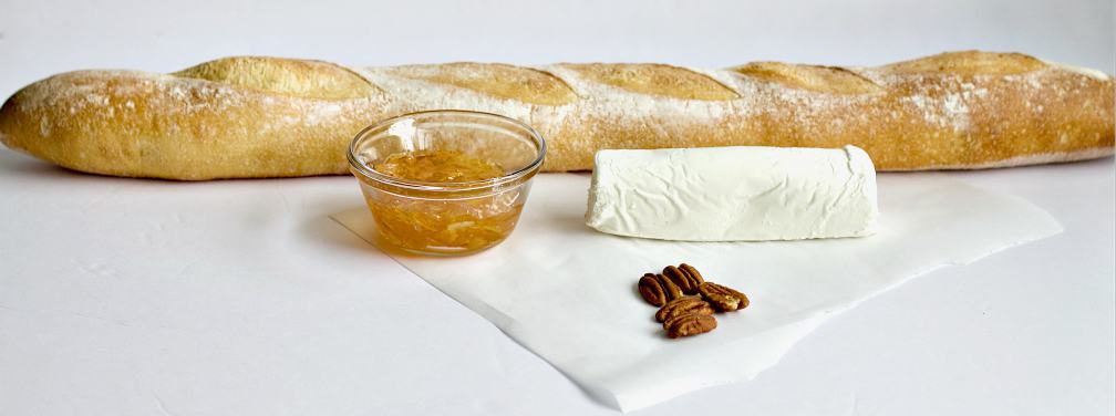 Goat Cheese Crostini Appetizer with Marmalade and Pecan 5 crostini ingredients