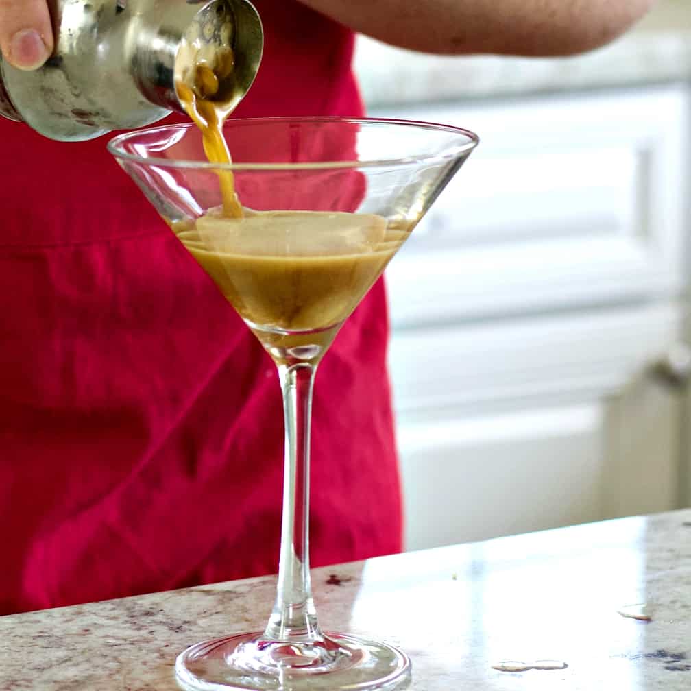 Pouring an espresso Martini 1