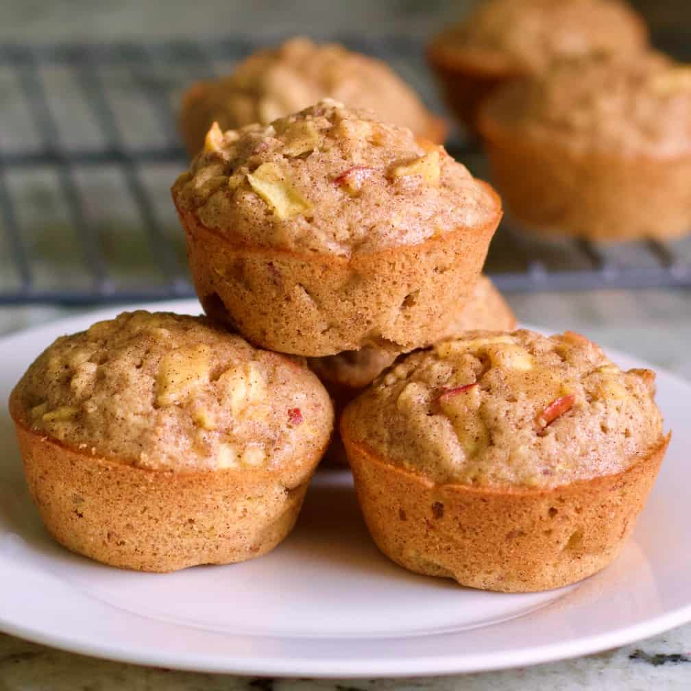 fresh apple spice muffins