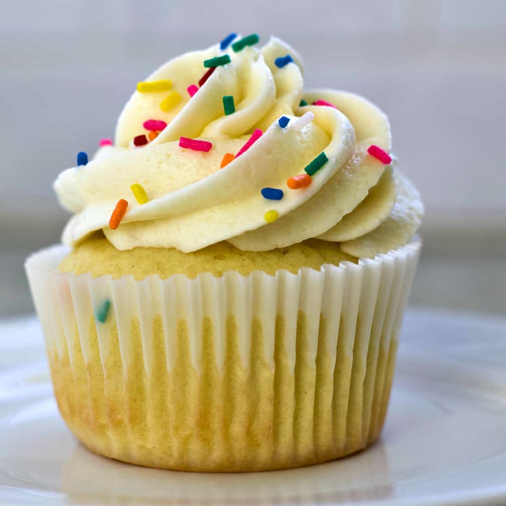 Moist vanilla cupcakes