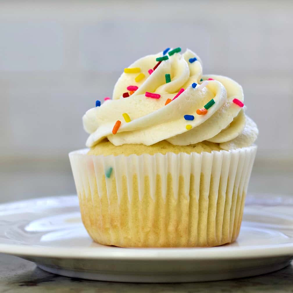 Red Velvet Cupcakes with Cream Cheese Frosting 3 Super moist vanilla cupcakes