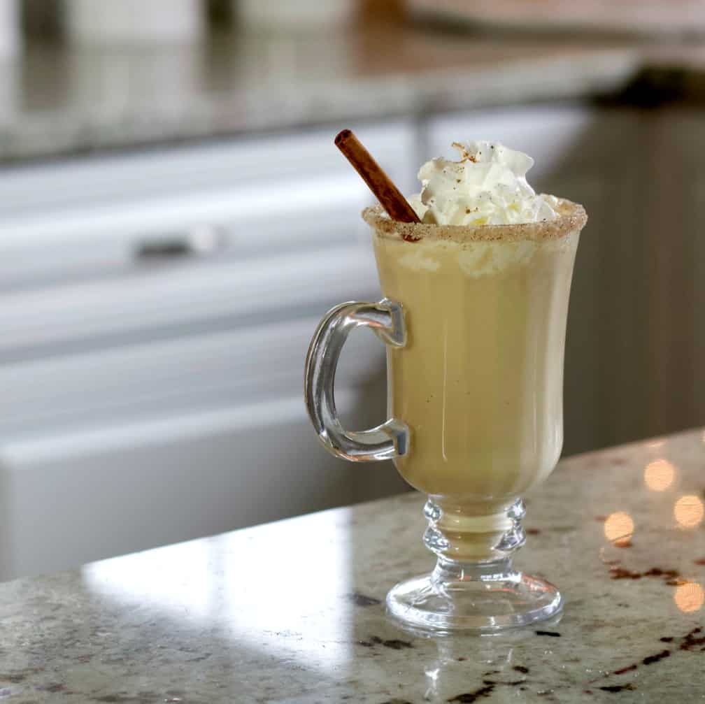 eggnog cocktail