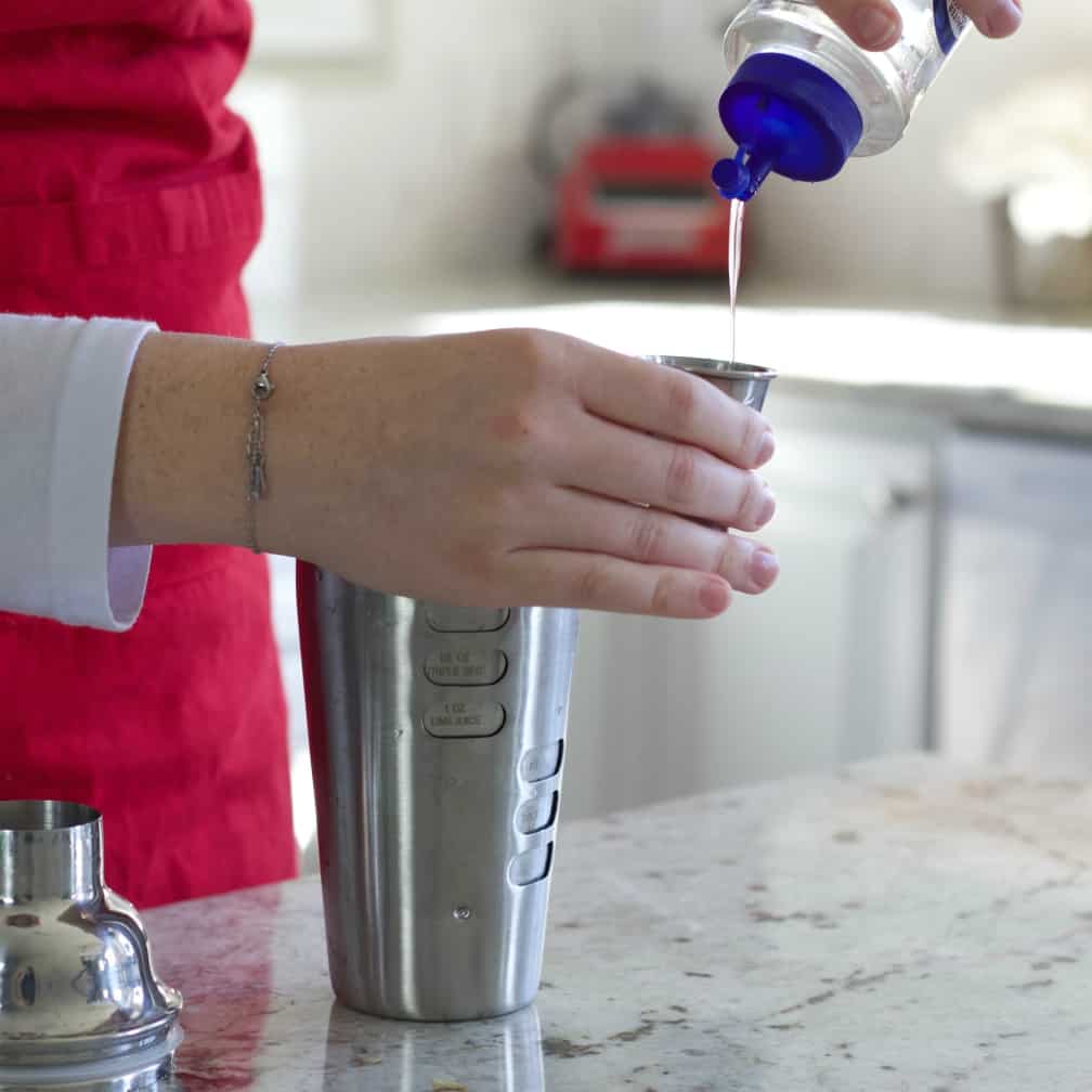 measure the simple syrup