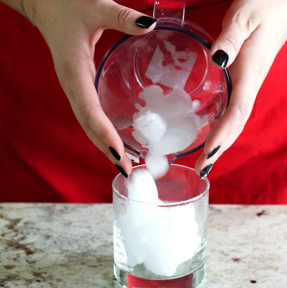 fill glass with ice
