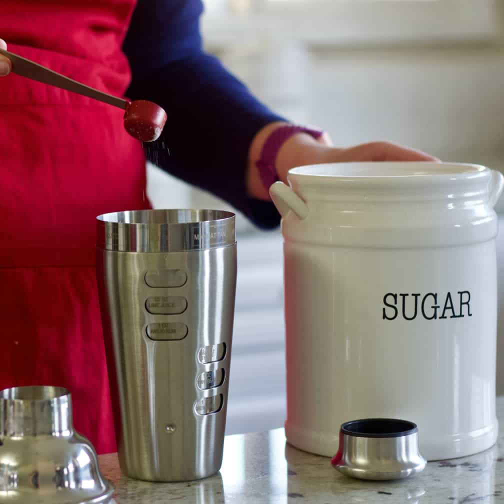 adding sugar to gin fizz recipe