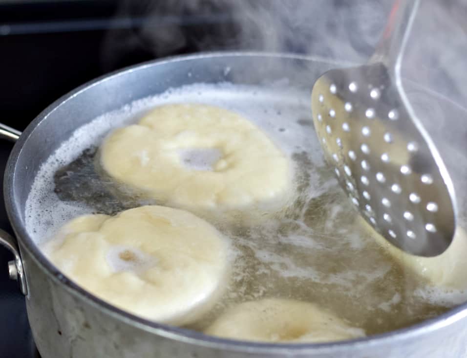 boiling sourdough bagels