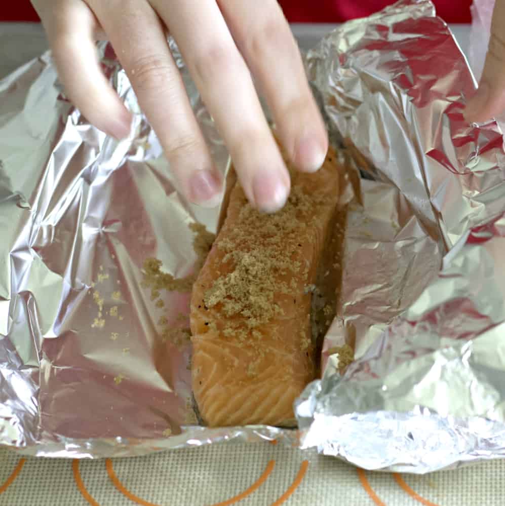 brown sugar topping on salmon in foil