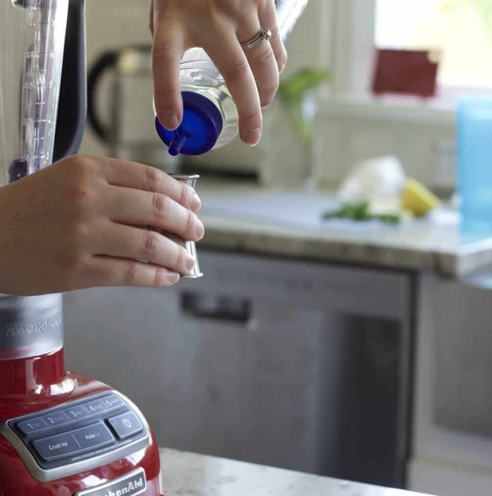 measuring simple syrup