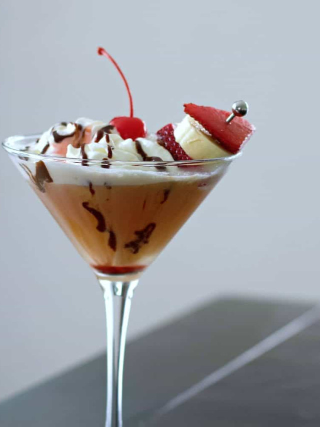 Banana Split alcoholic drink