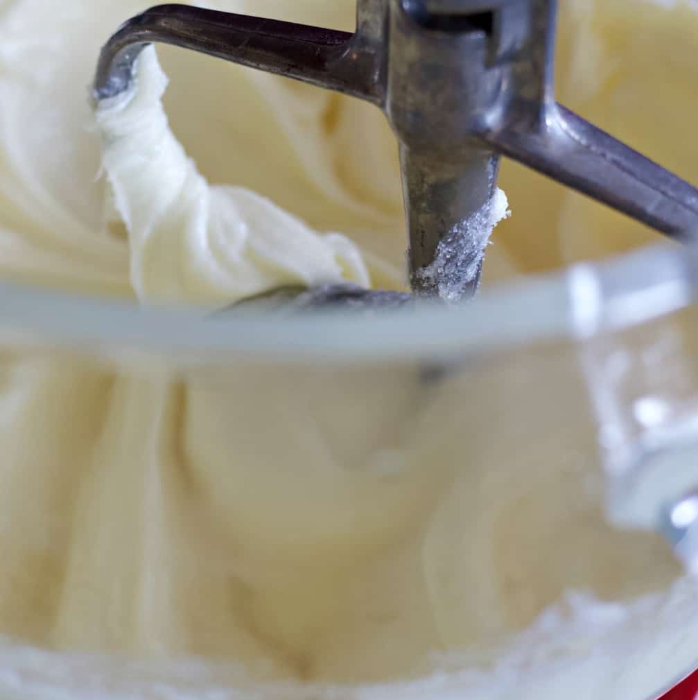 mix until smooth. Set aside.