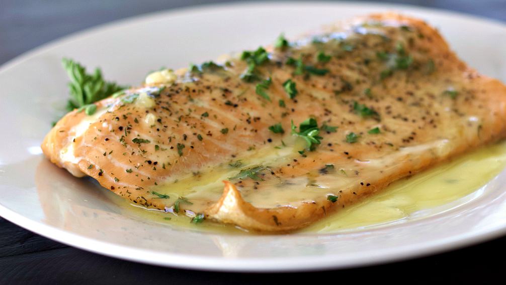 salmon with lemon butter sauce