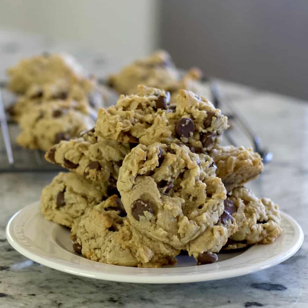 peanut butter chocolate chip cookies