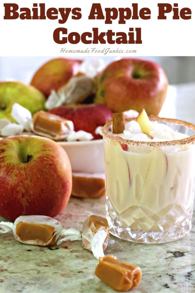 Bailey's apple pie cocktail-pin image