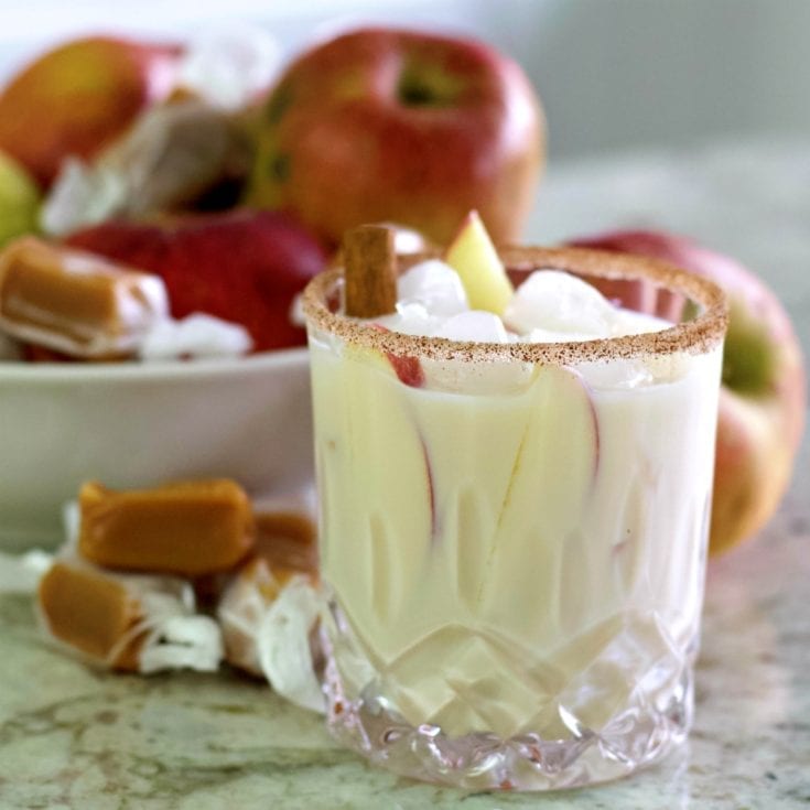 Baileys Apple pie Cocktail F3